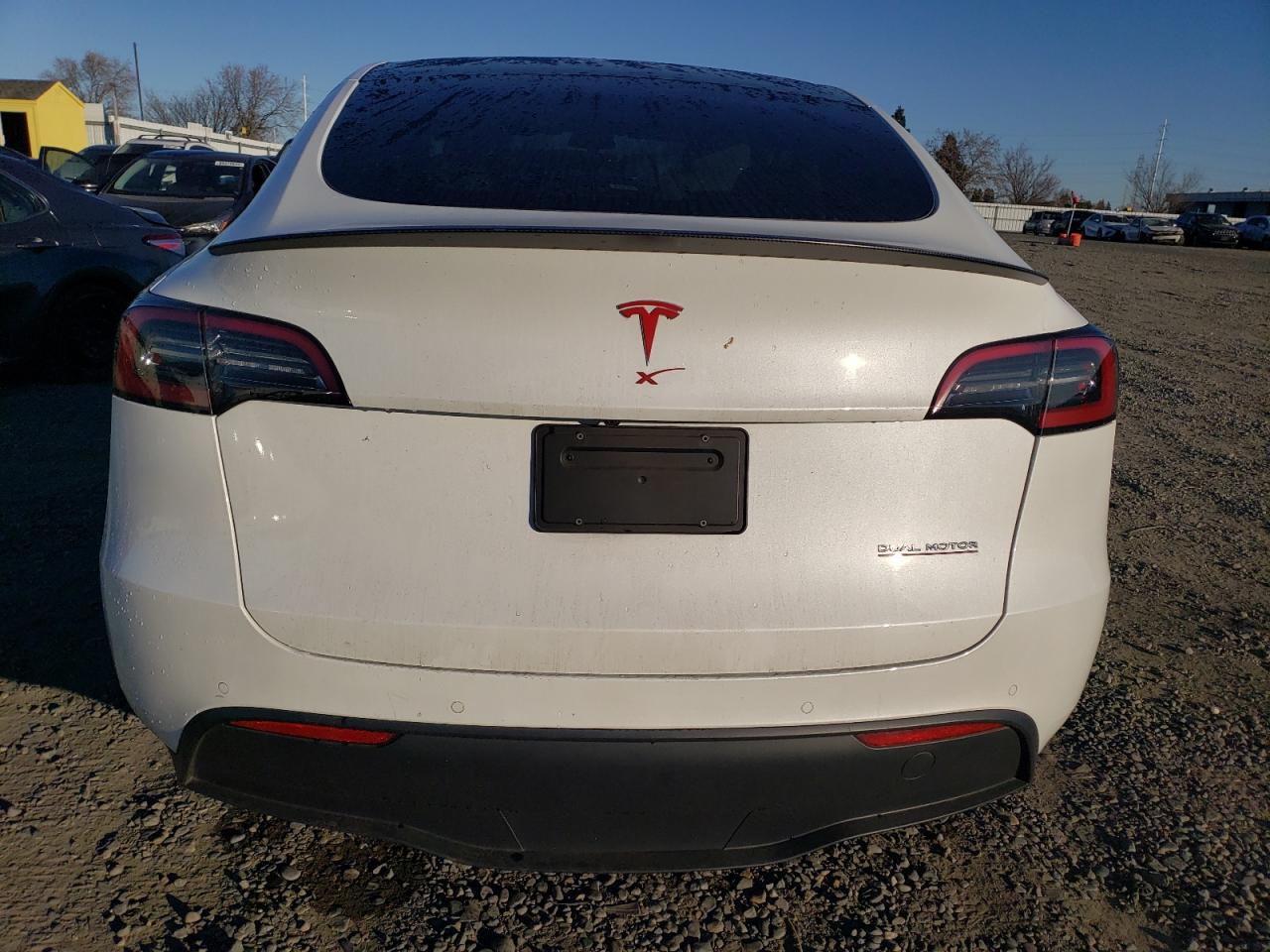 2022 TESLA MODEL Y  VIN:7SAYGDEF6NF407299