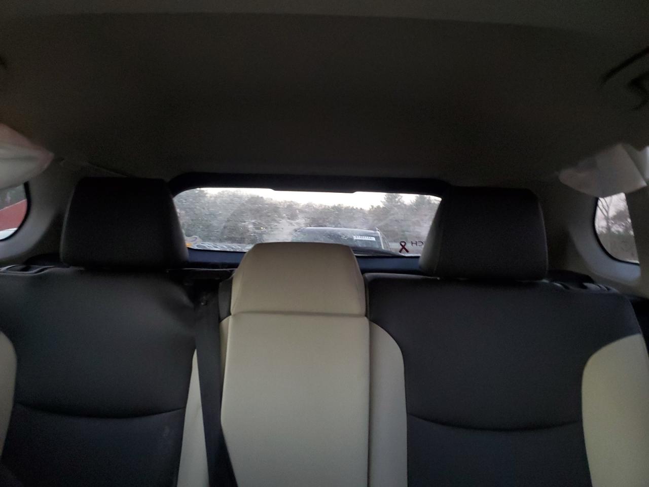 2023 TOYOTA COROLLA CROSS XLE VIN:7MUDAABG3PV050855