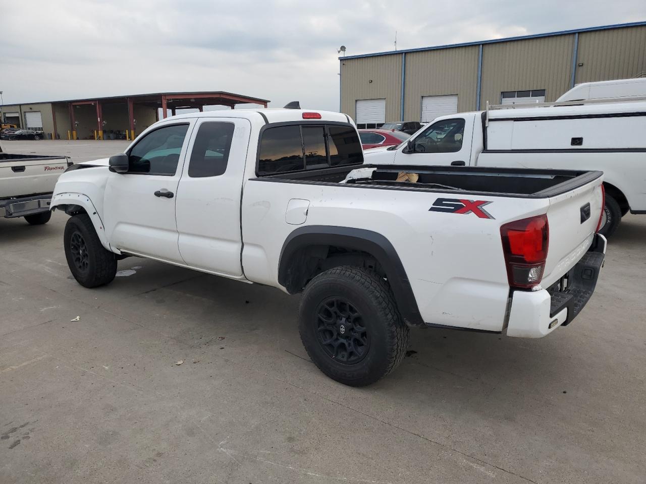 2022 TOYOTA TACOMA ACCESS CAB VIN:3TYRX5GN0NT066171