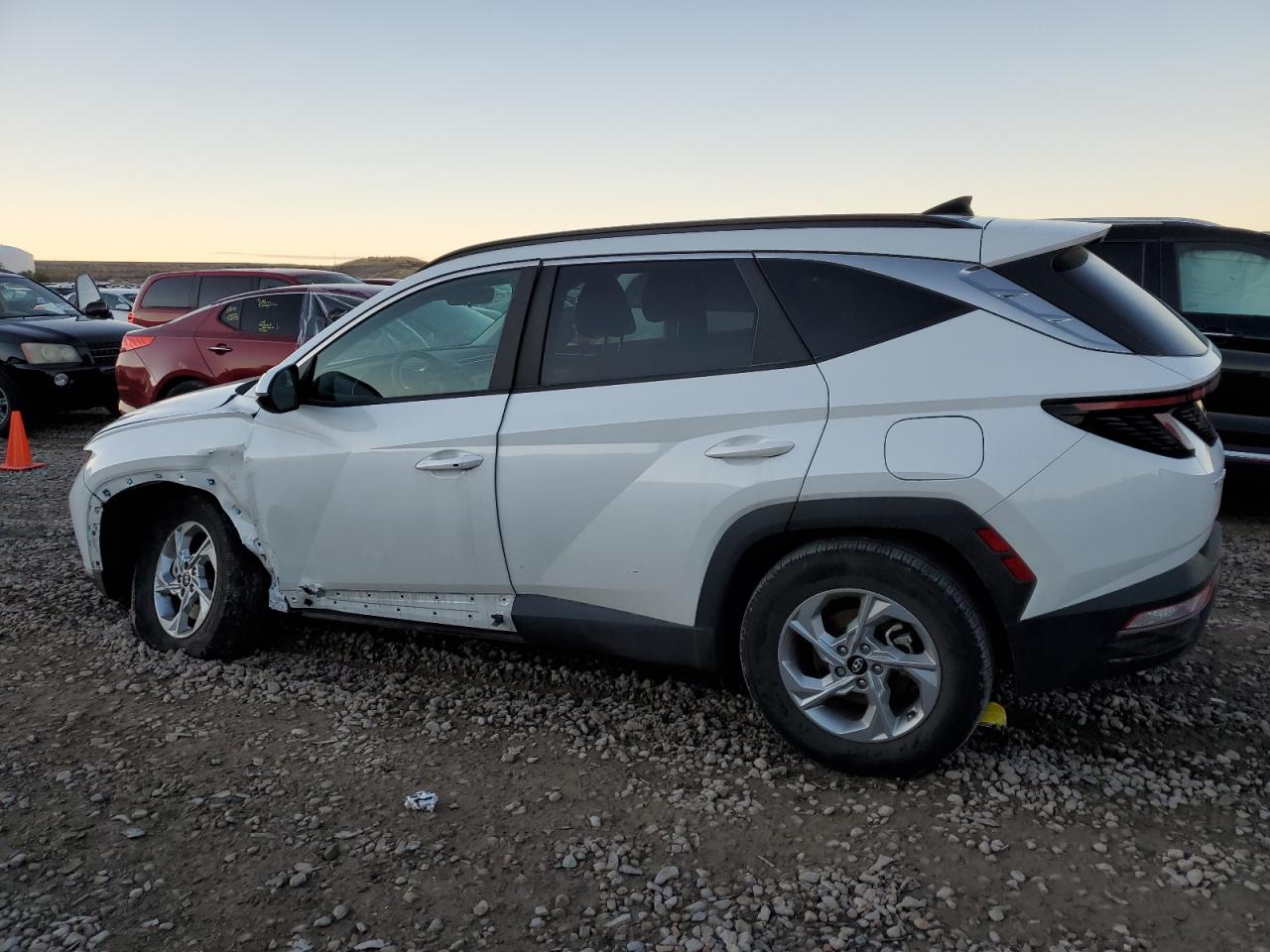 2022 HYUNDAI TUCSON SEL VIN:5NMJBCAE9NH140517