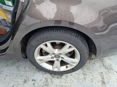 2018 Audi A4 WAUZZZF41JA183526 VIN:WAUZZZF41JA183526