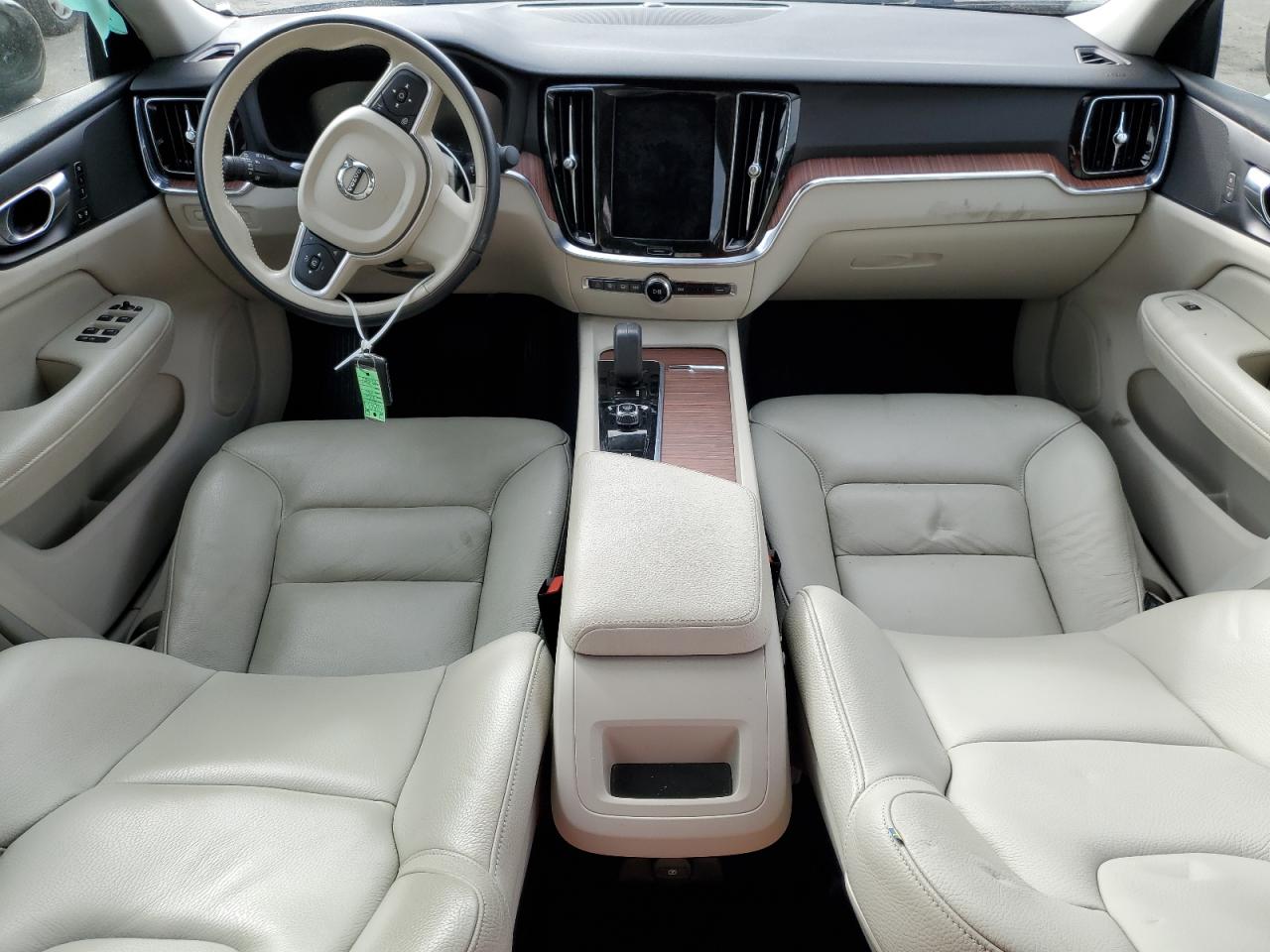 2022 VOLVO S60 B5 MOMENTUM VIN:7JRL12FZ8NG165130