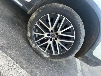 2021 Mercedes-Benz GLC 300 VIN: