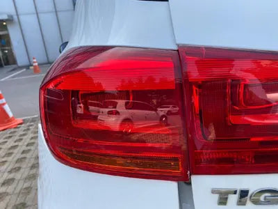 2015 Volkswagen Tiguan VIN: