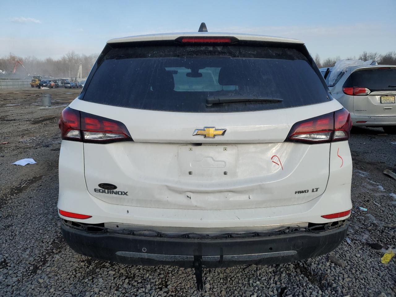 2022 CHEVROLET EQUINOX LT VIN:3GNAXUEV4NL258521