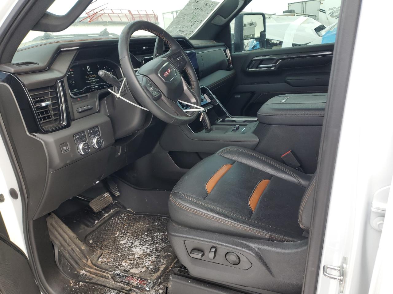 2024 GMC SIERRA K3500 AT4 VIN:1GT49VEY5RF115447