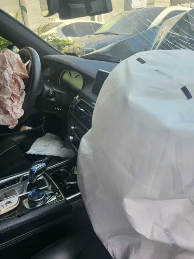 2016 BMW 730 941KMWBA7G6106GG6 VIN:941KMWBA7G6106GG6