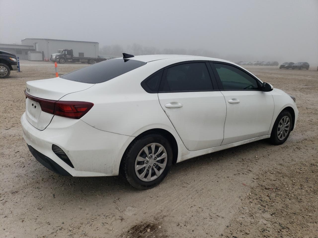 2023 KIA FORTE LX VIN:3KPF24AD0PE635492