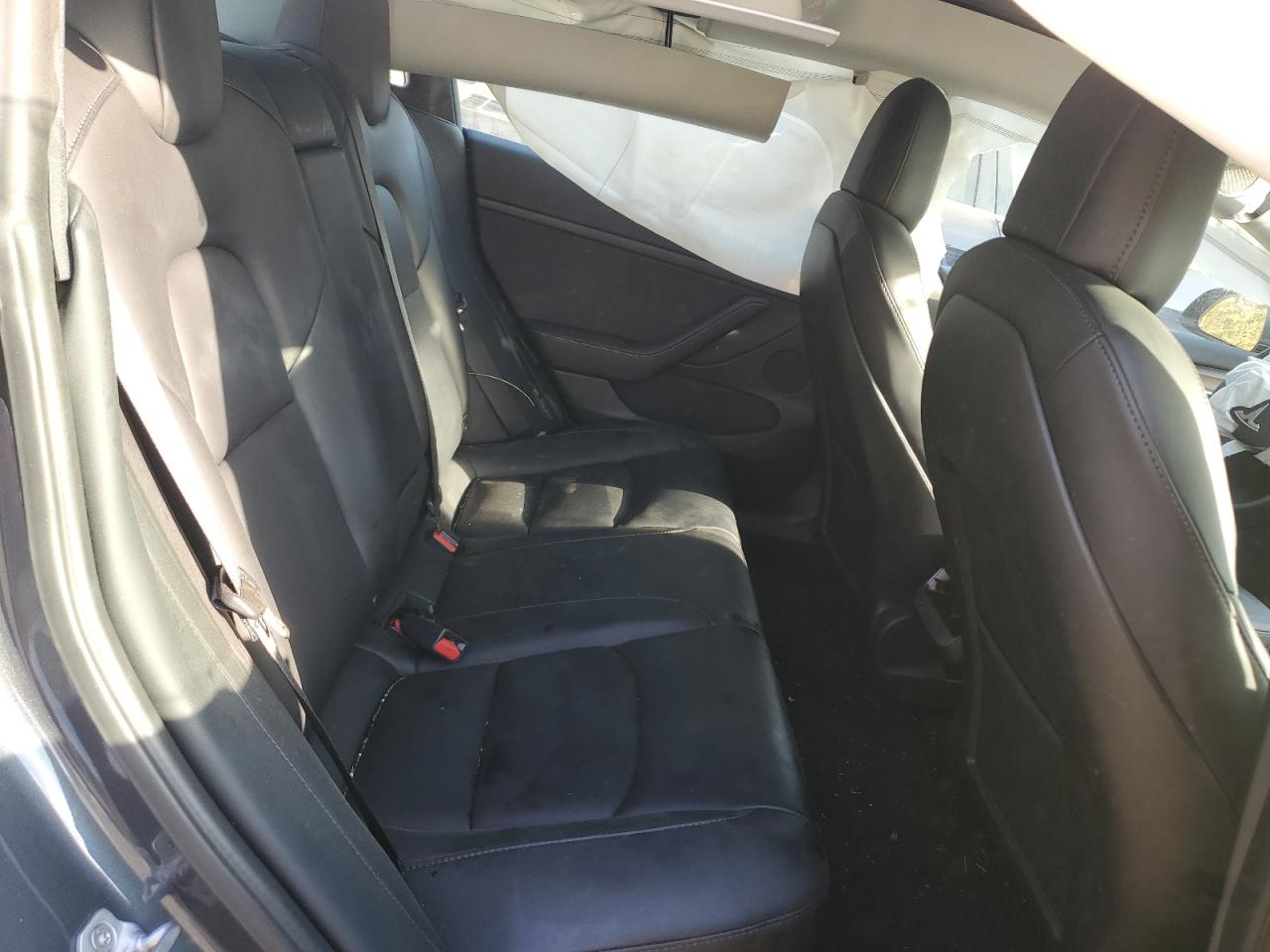 2022 TESLA MODEL 3  VIN:5YJ3E1EB0NF277352