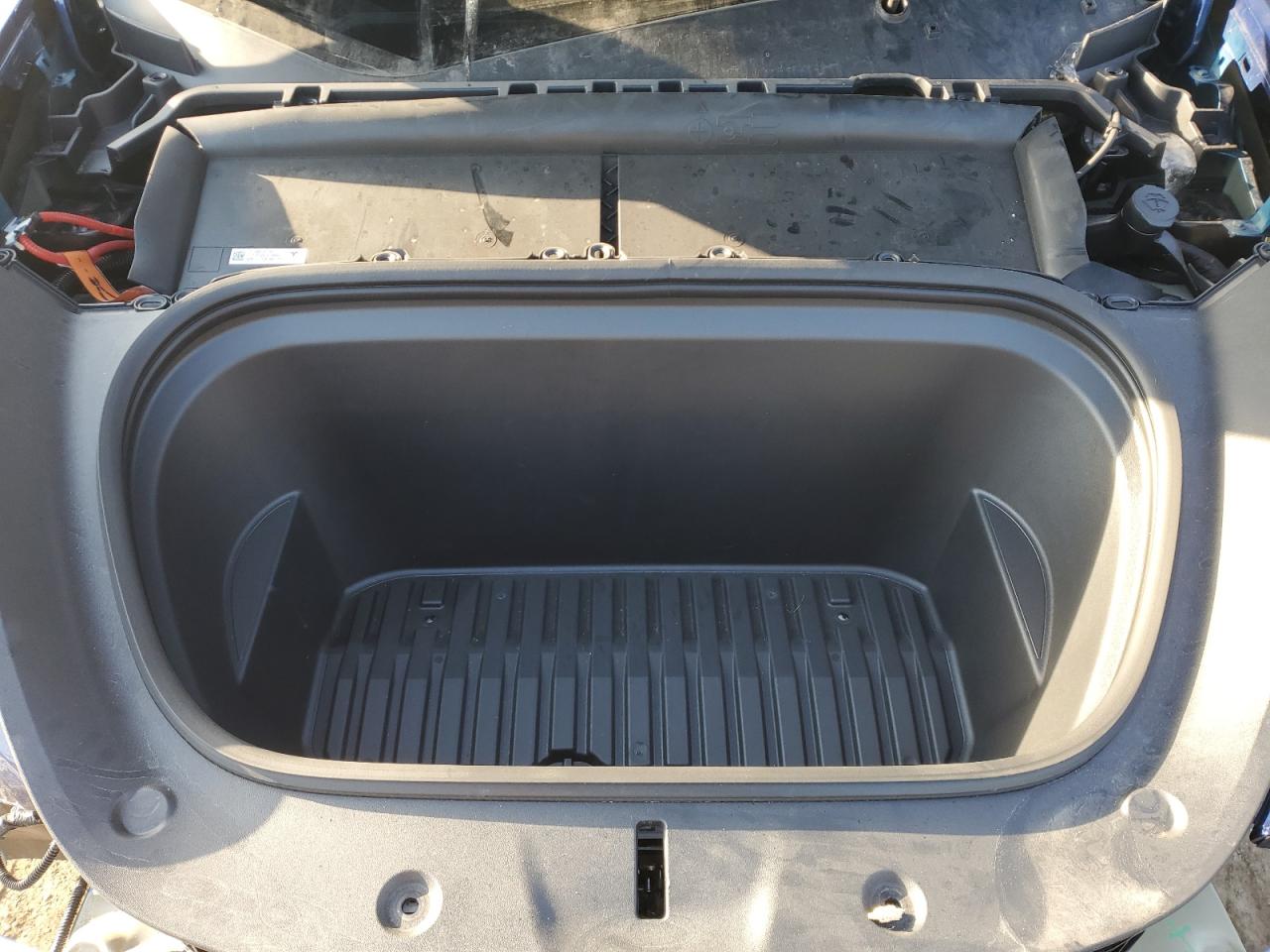 2024 TESLA MODEL Y  VIN:7SAYGAEE4RF077822
