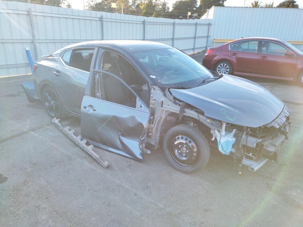2022 NISSAN SENTRA SR VIN:3N1AB8DV8NY299093
