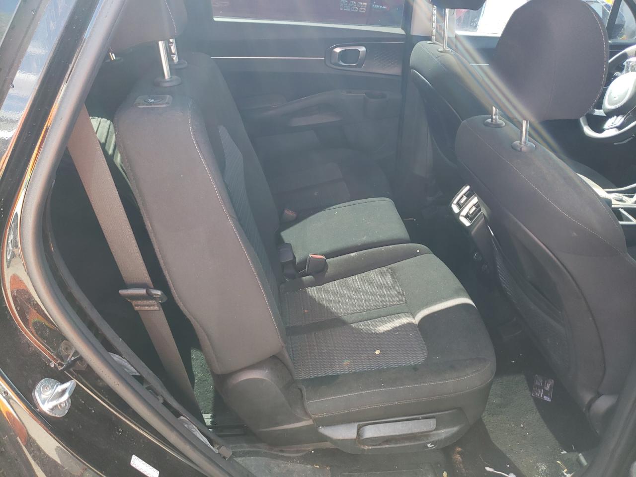 2022 KIA SORENTO LX VIN:5XYRG4LC9NG095031