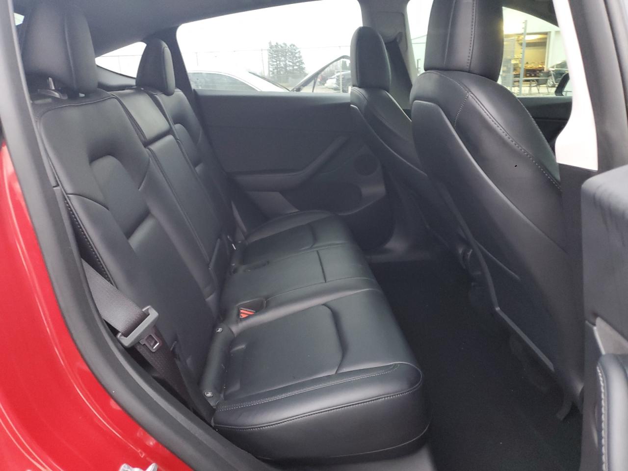2022 TESLA MODEL Y  VIN:7SAYGDEF0NF443828