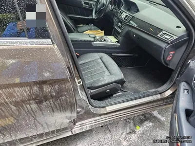 2014 Mercedes-Benz E 220 VIN: