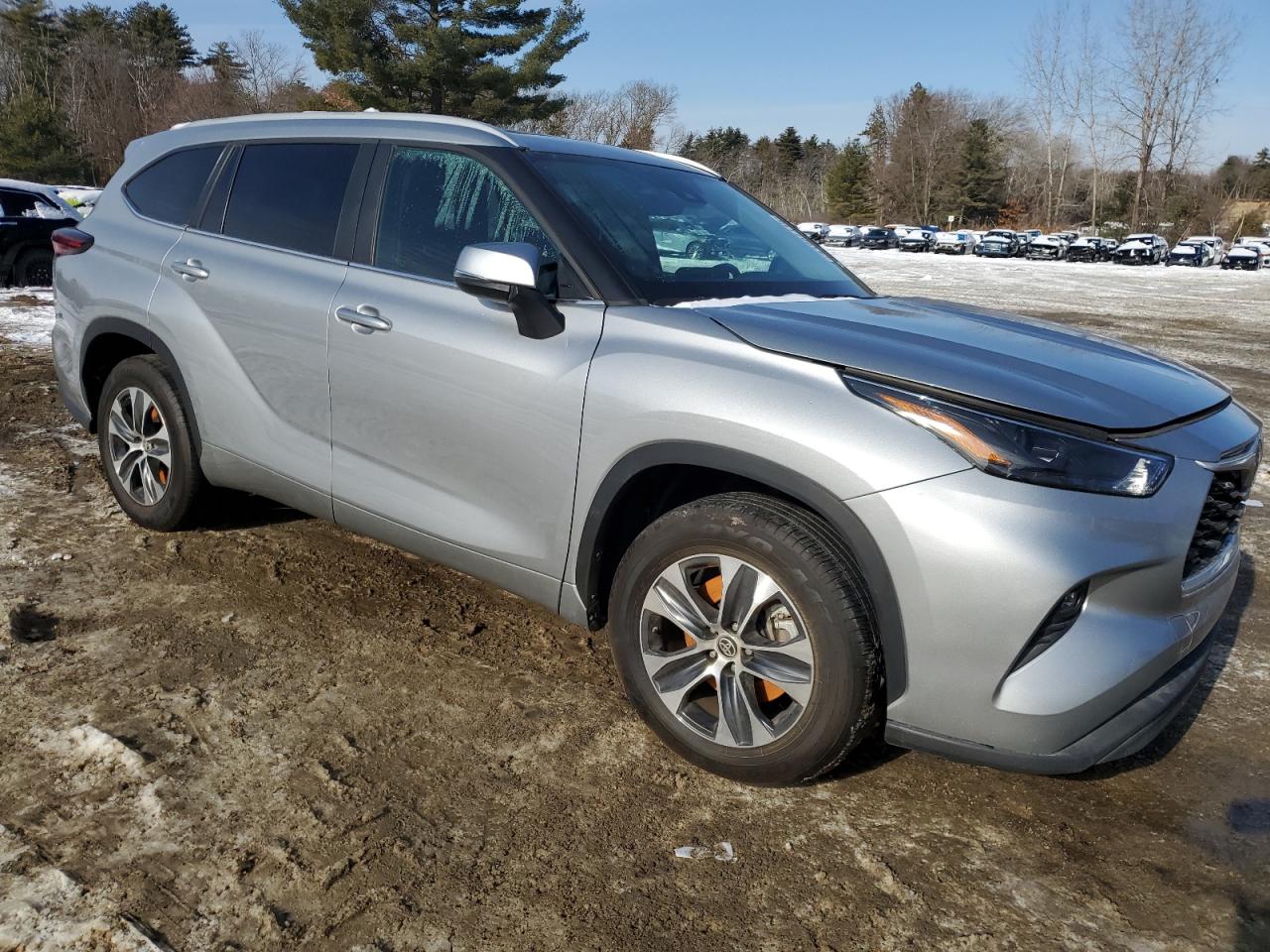 2024 TOYOTA HIGHLANDER LE VIN:5TDKDRAH3RS534450