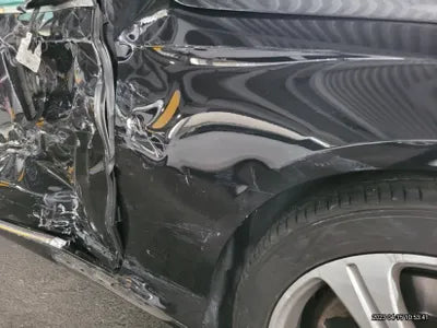 2016 Mercedes-Benz E 200 VIN: