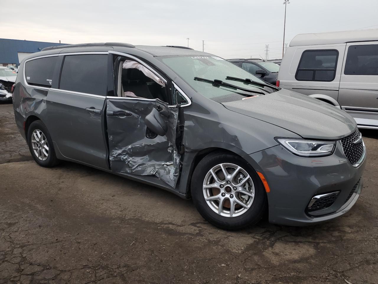 2022 CHRYSLER PACIFICA TOURING L VIN:2C4RC1BG1NR142398