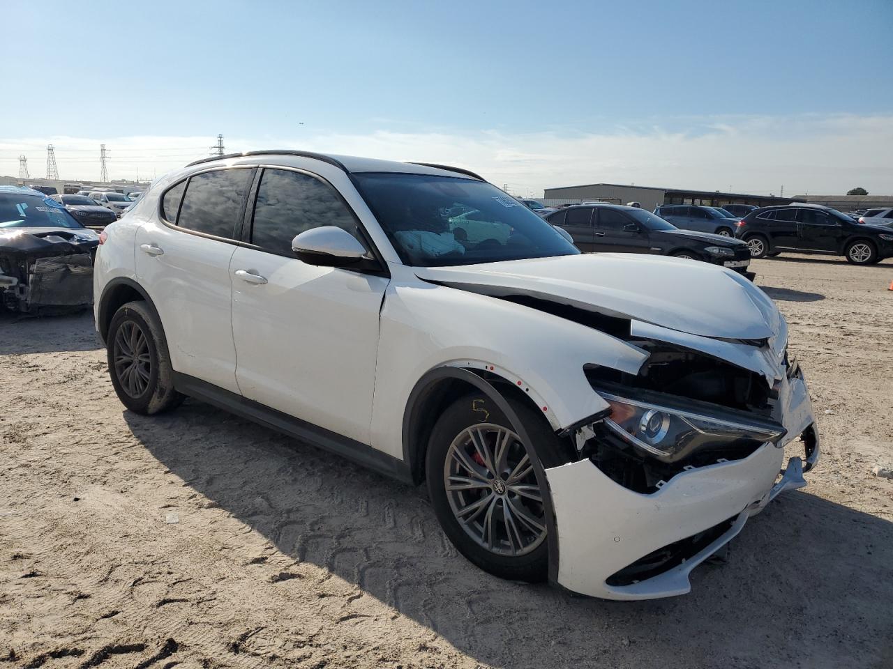 2022 ALFA ROMEO STELVIO  VIN:ZASPAKANXN7D28081