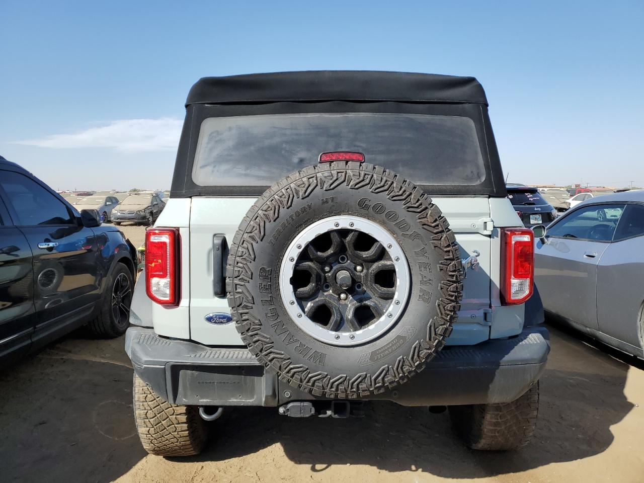 2023 FORD BRONCO BASE VIN:1FMEE5DP3PLB39118