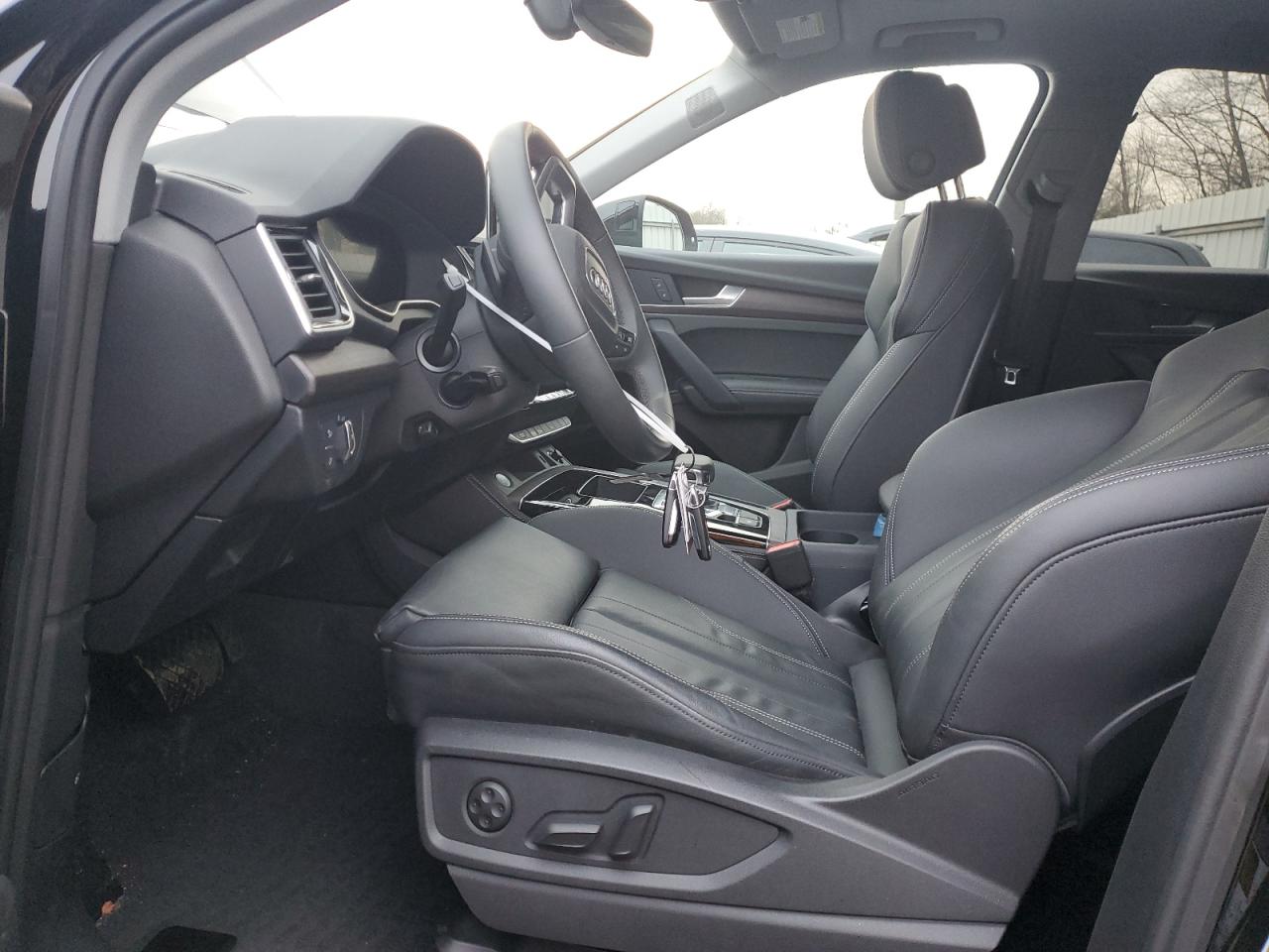 2024 AUDI Q5 PREMIUM PLUS 45 VIN:WA1EAAFY7R2018366