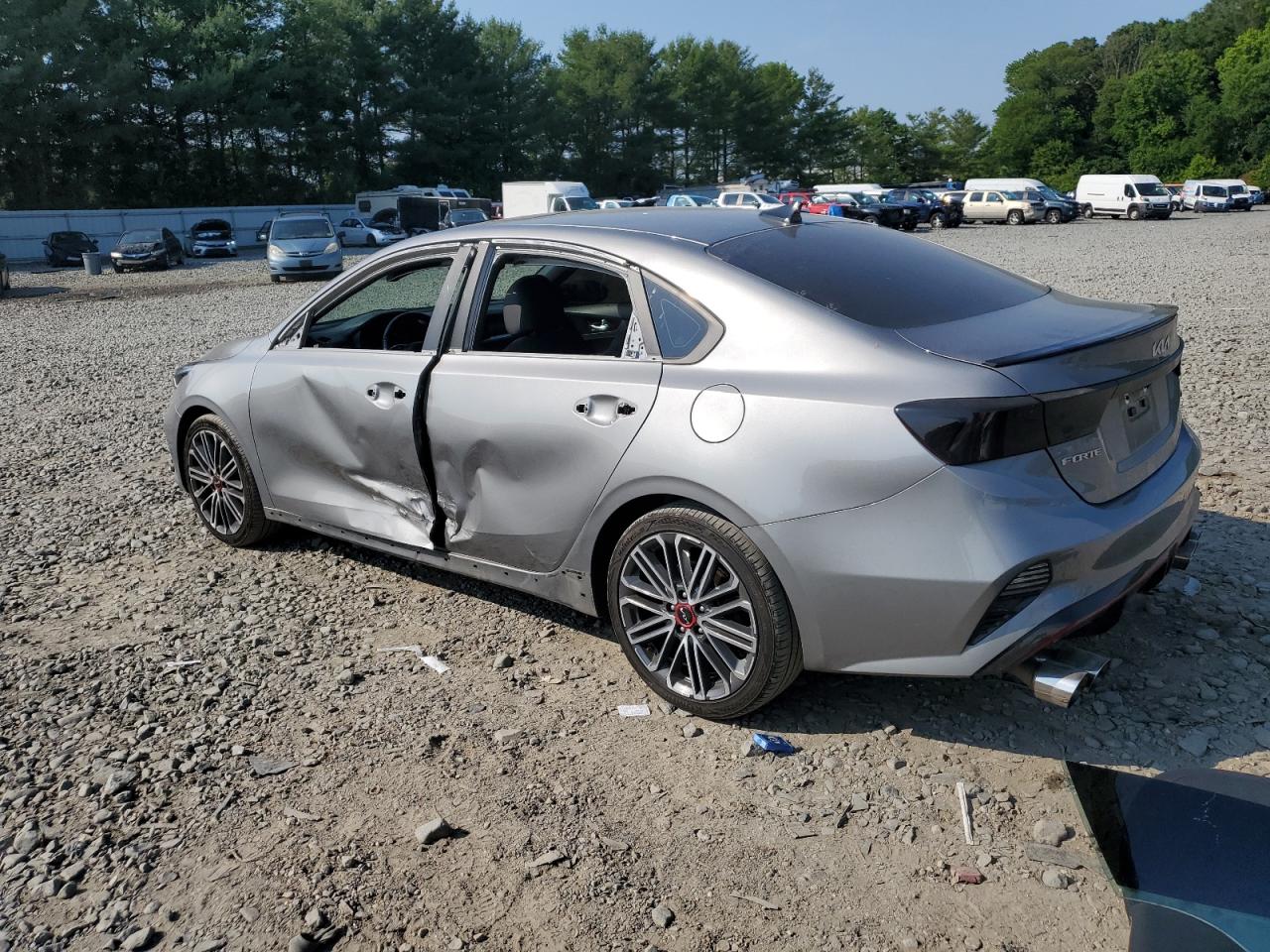 2022 KIA FORTE GT VIN:3KPF44ACXNE473840