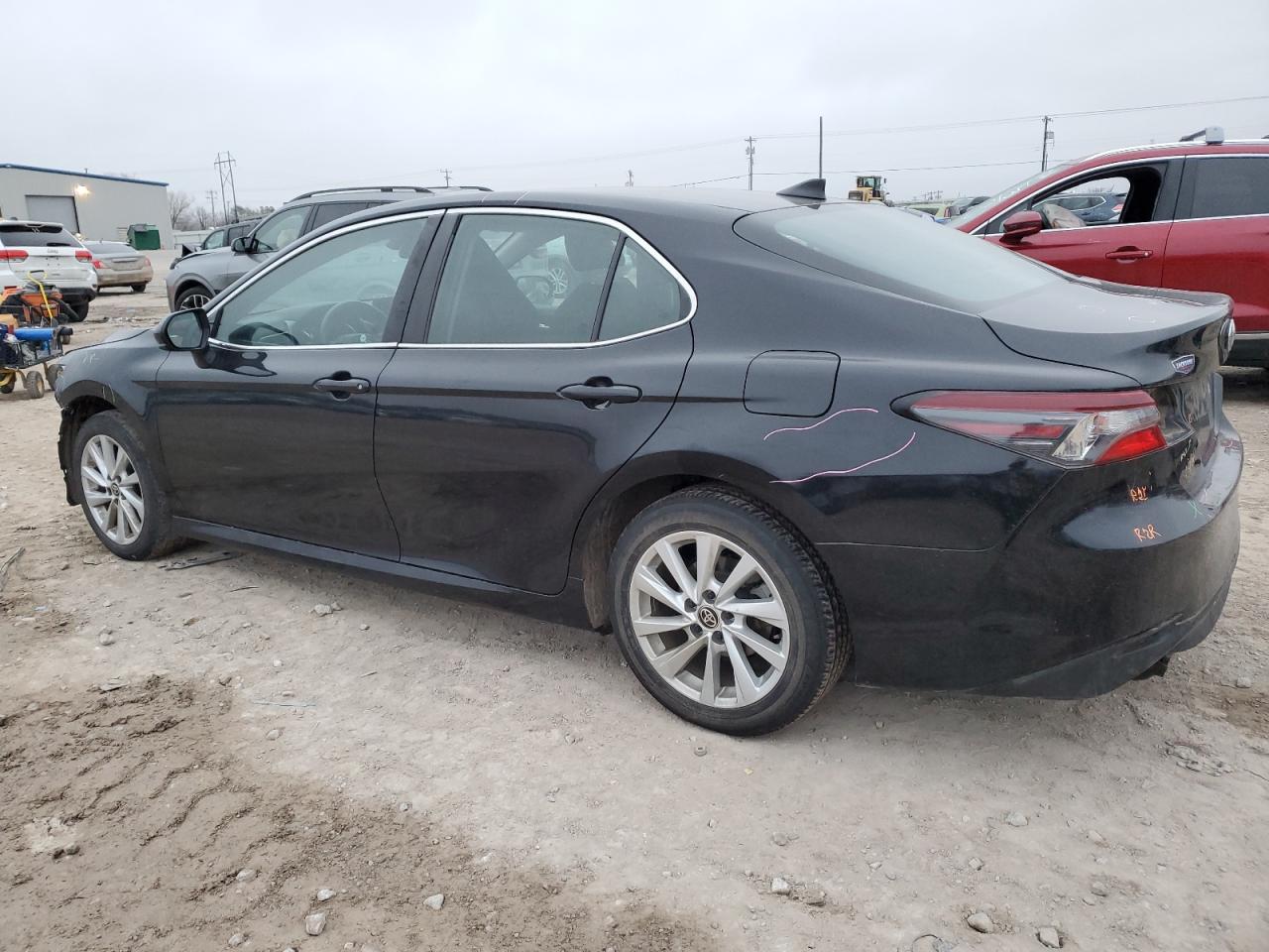 2022 TOYOTA CAMRY LE VIN:4T1C11AK7NU663819
