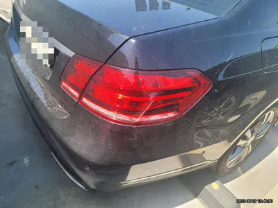 2015 Mercedes-Benz E 200 VIN: