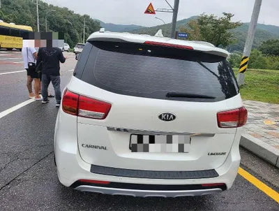 2018 Kia Carnival VIN: