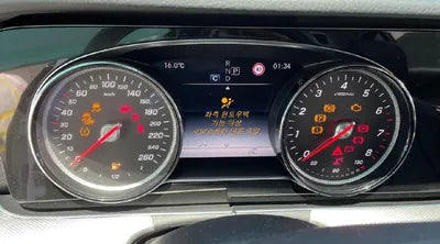 2017 Mercedes-Benz E 200 WDDZF4CBXHA114853 VIN:WDDZF4CBXHA114853