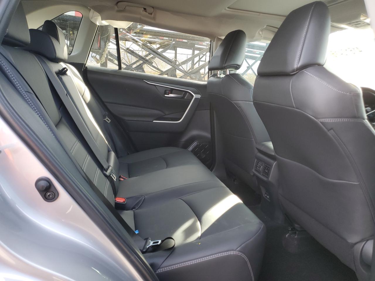 2024 TOYOTA RAV4 XLE PREMIUM VIN:1GC0KVCG4BF195844