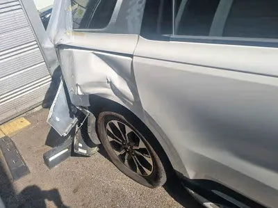 2021 Kia Carnival KNANE81BBMS090682 VIN:KNANE81BBMS090682