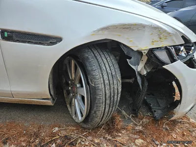 2016 Jaguar XE VIN: