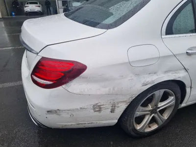 2018 Mercedes-Benz E 220 WDDZF0EB2JA428329 VIN:WDDZF0EB2JA428329