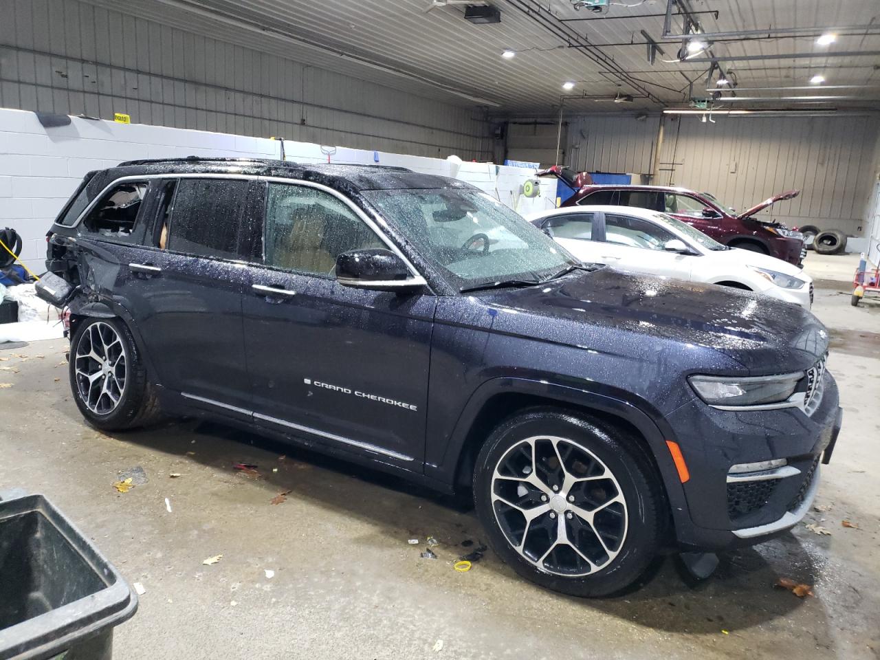 2024 JEEP GRAND CHEROKEE SUMMIT VIN:1C4RJHEG9R8556492