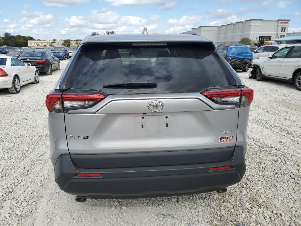 2022 TOYOTA RAV4 XLE PREMIUM VIN:2T3C1RFV6NC191607
