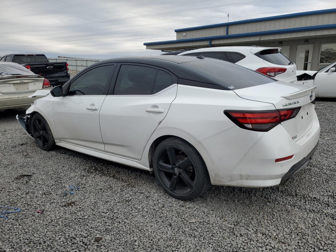 2022 NISSAN SENTRA SR VIN:3N1AB8DV9NY311221