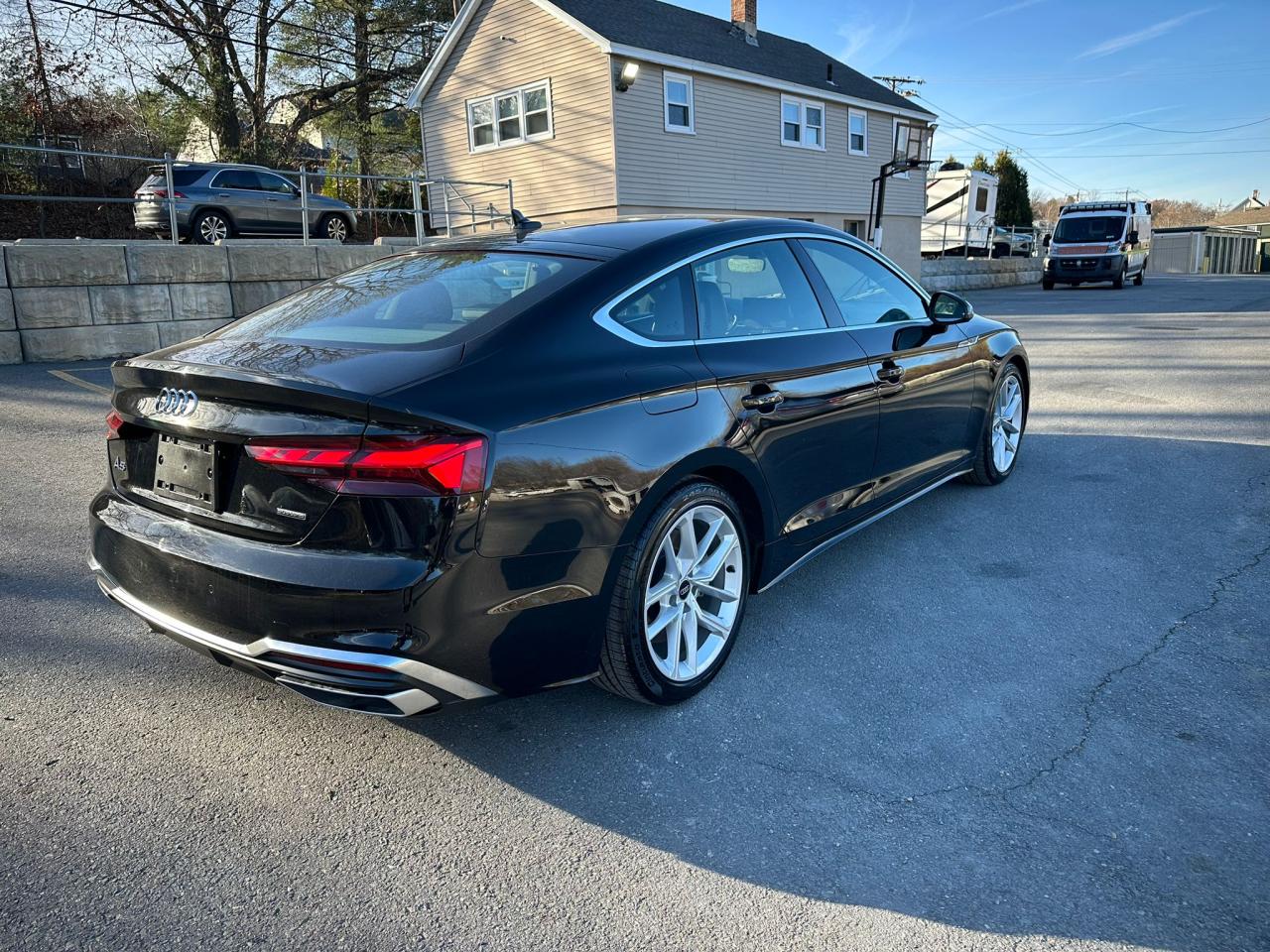 2024 AUDI A5 PREMIUM PLUS 45 VIN:WAUFACF51RA090548