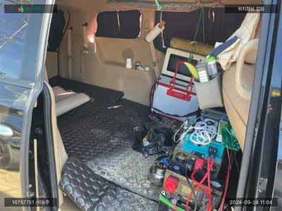 2017 Kia Carnival KNAMB81ABHS306461 VIN:KNAMB81ABHS306461