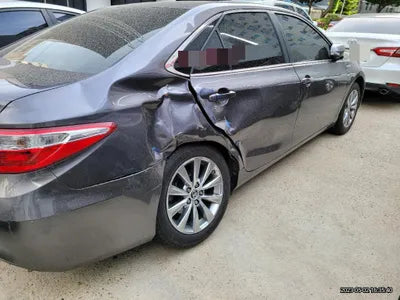 2015 Toyota Camry VIN: