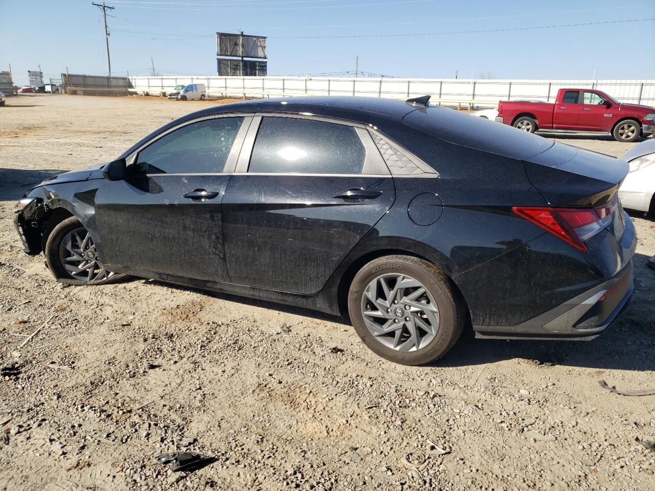 2024 HYUNDAI ELANTRA SEL VIN:KMHLM4DGXRU697923