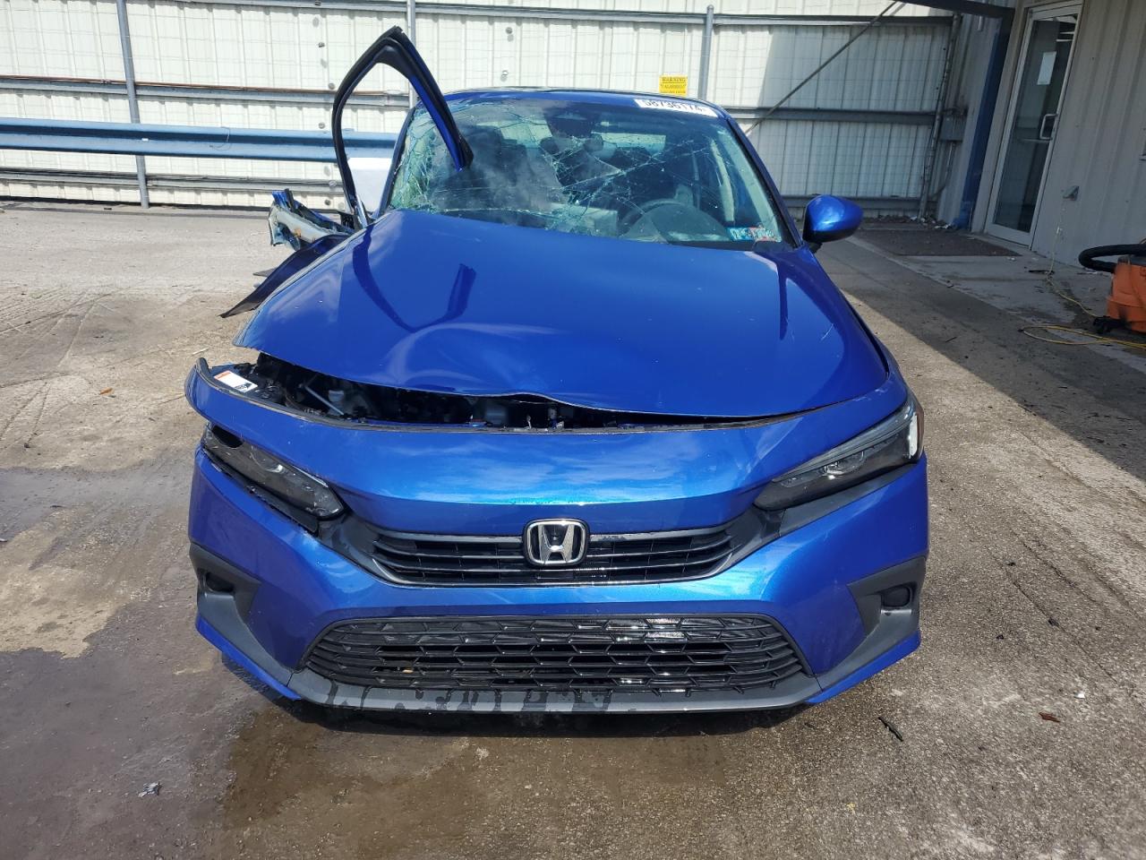 2022 HONDA CIVIC LX VIN:2HGFE2F2XNH528438