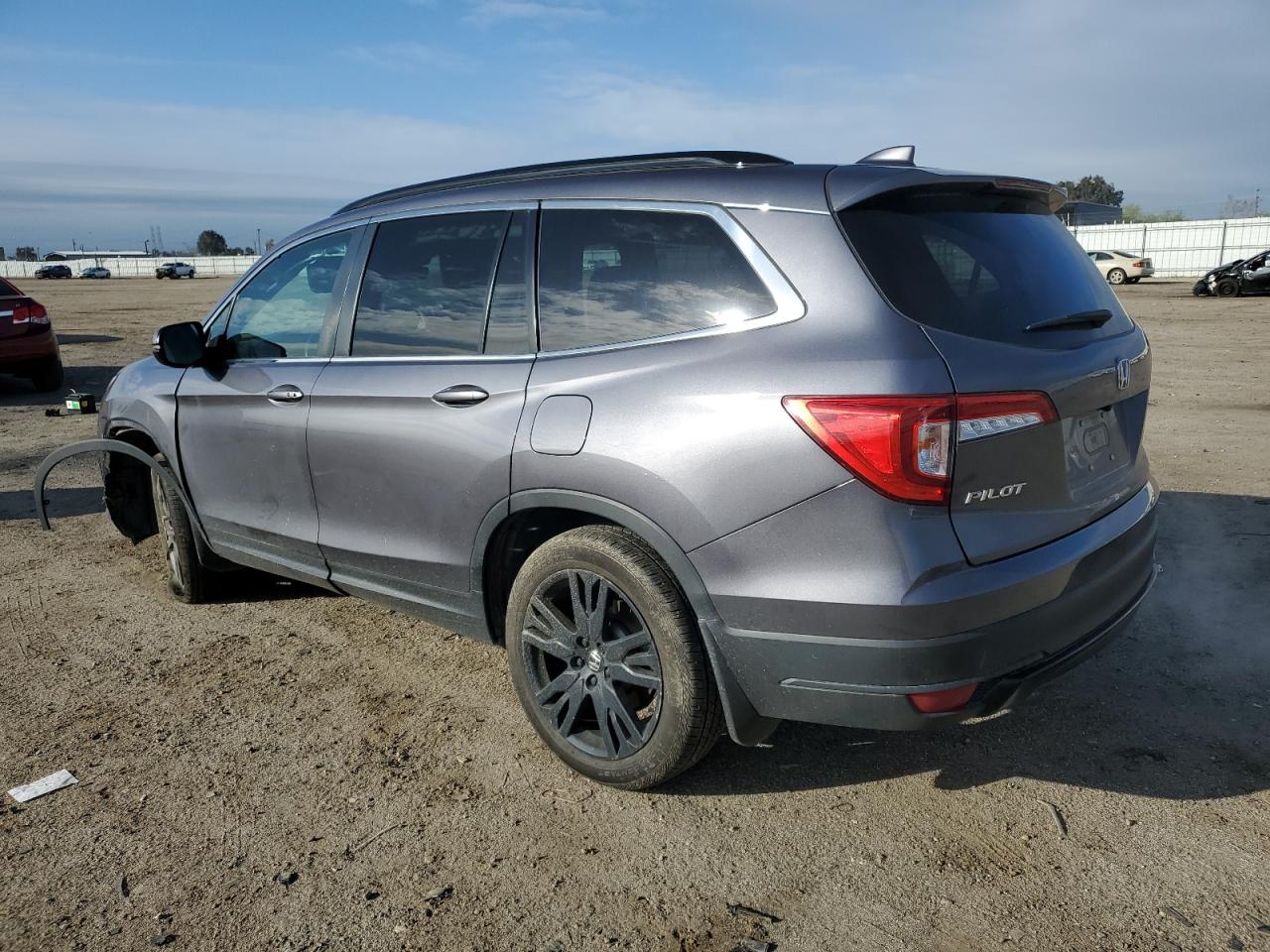 2022 HONDA PILOT SE VIN:5FNYF5H26NB018631