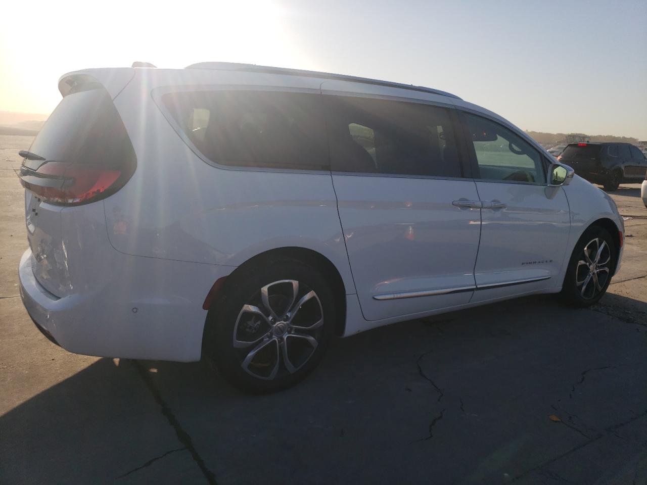 2024 CHRYSLER PACIFICA PINNACLE VIN:2C4RC1PG0RR137224