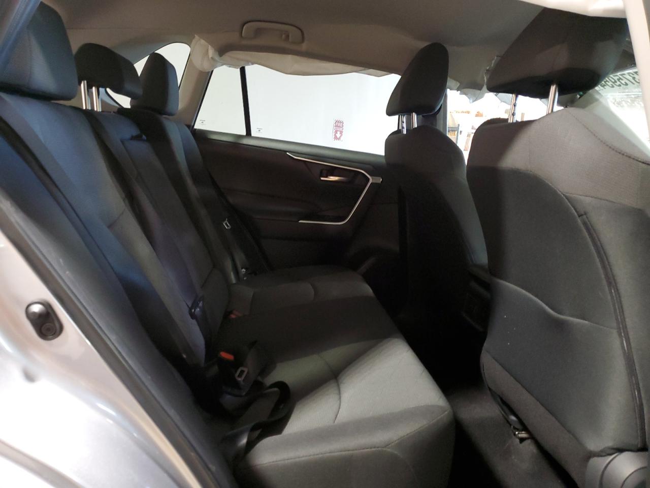 2023 TOYOTA RAV4 XLE VIN:2T3P1RFV3PC330628