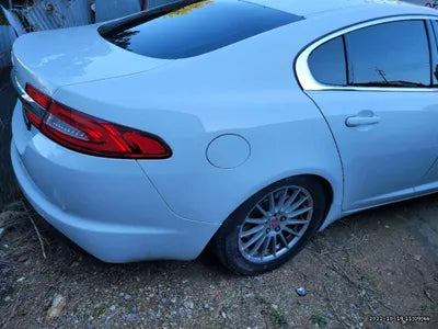 2015 Jaguar XF 125KMSAJAA05J7FDU VIN:125KMSAJAA05J7FDU