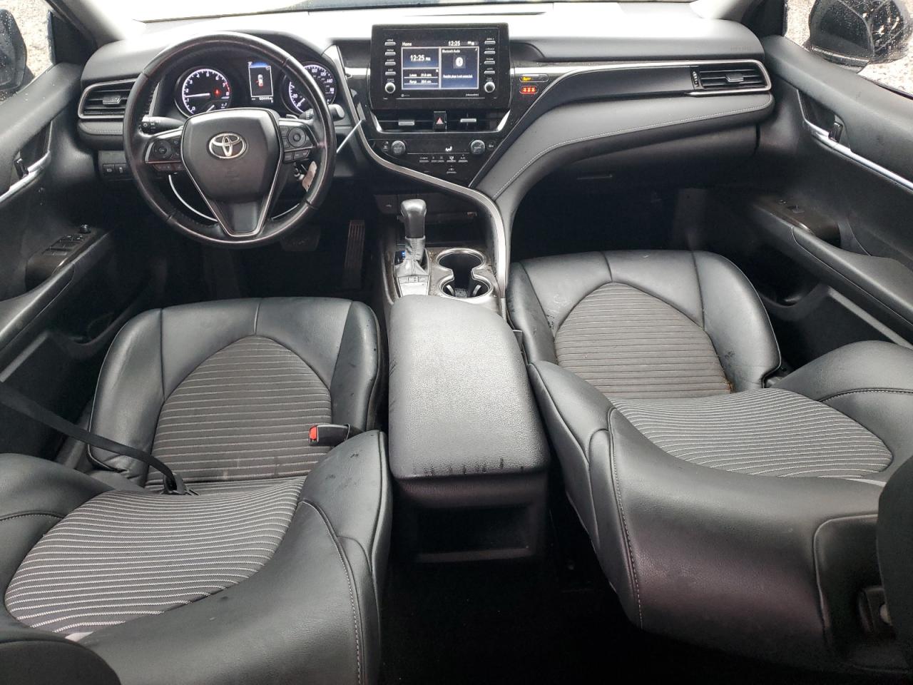 2022 TOYOTA CAMRY SE VIN:4T1G11AK2NU670551