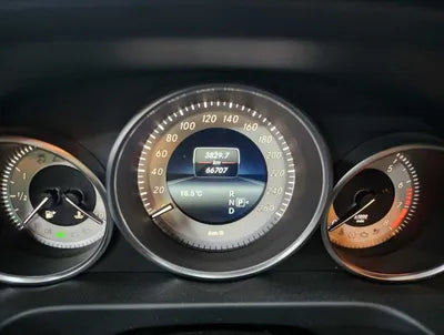 2015 Mercedes-Benz E 400 VIN: