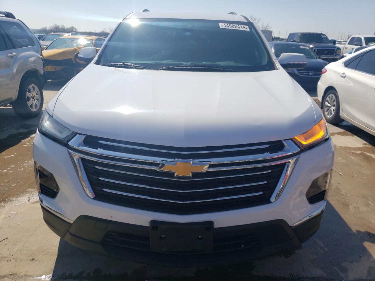 2022 CHEVROLET TRAVERSE LT VIN:1GNERHKW0NJ186885