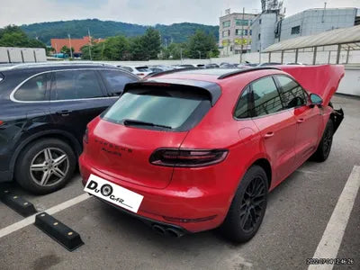 2018 Porsche Macan WP1AG2957JLB63155 VIN:WP1AG2957JLB63155