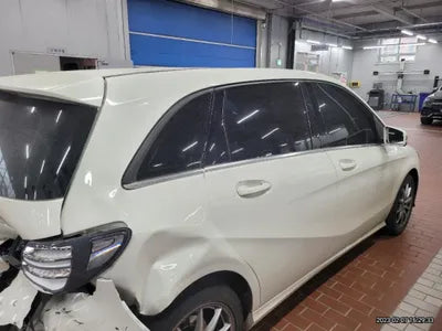 2018 Mercedes-Benz B 200 VIN: